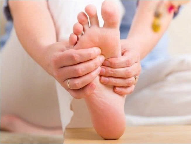 Massage Chân – Bí Quyết Thư Giãn, Ngủ Ngon & Cải Thiện Tuần Hoàn Tại MIDSUN Luxury Lounge & Spa Thái Nguyên